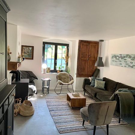 Villa Le Ponteil Лес дьо Алпс Екстериор снимка